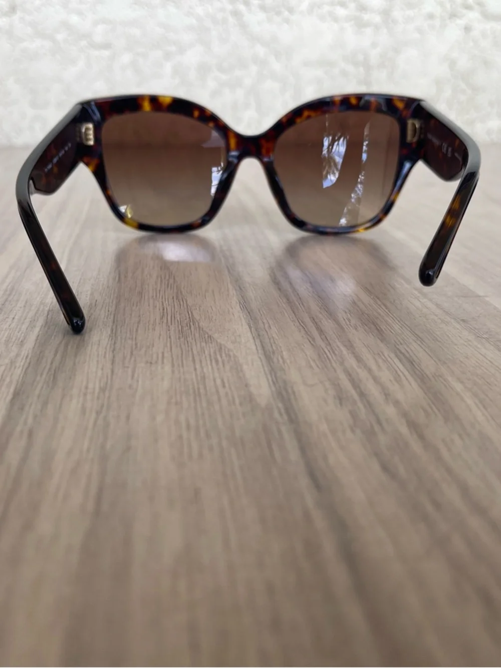 Tory Burch Tortoiseshell Cat-Eye Sunglasses with Brown Gradient Lenses